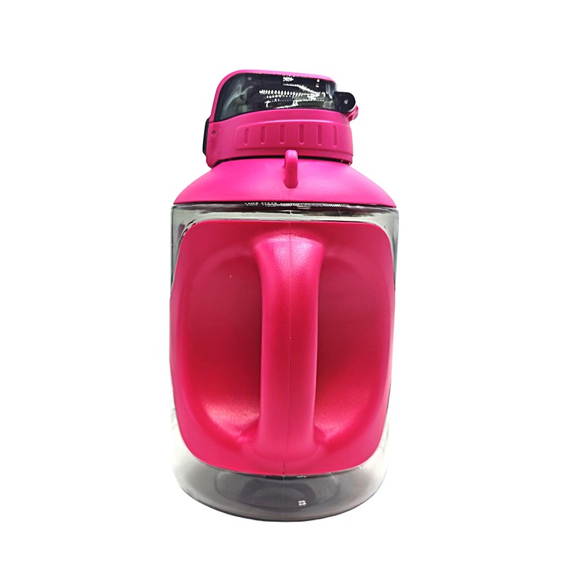 İdman Zalı Fitnes İçki Şüşəsi